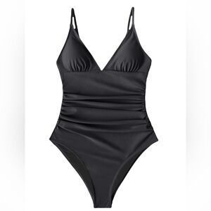 CUPSHE V- Neck Swimsuit